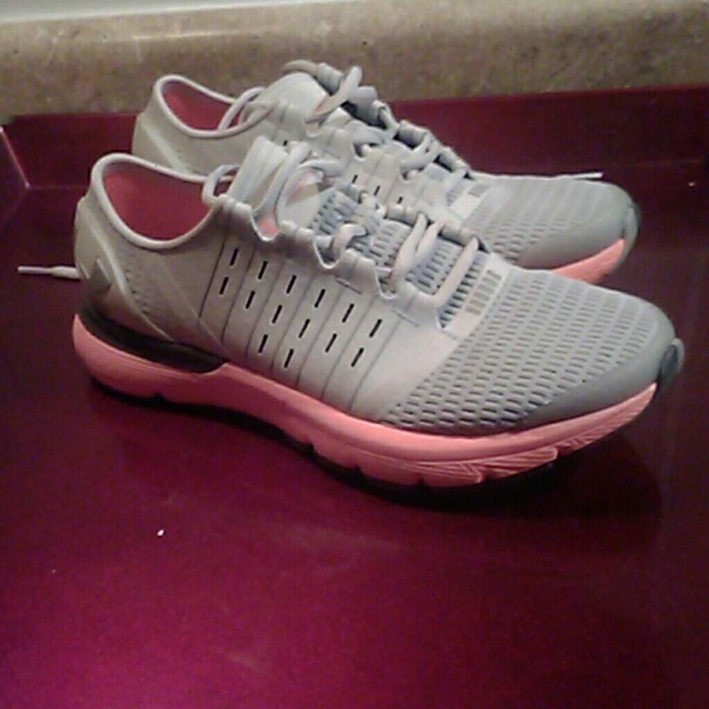 Under armor athletic shoes